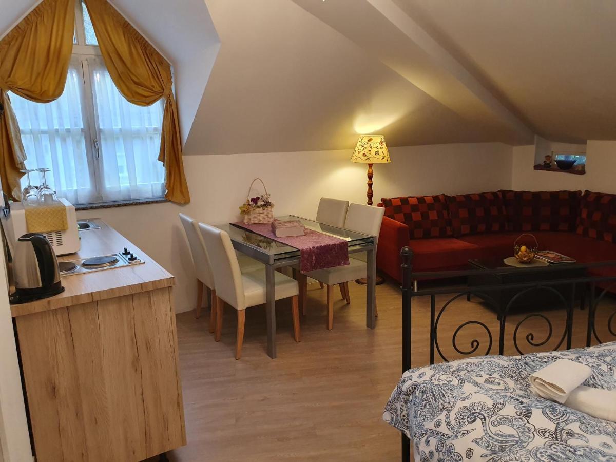 Karmelita Boutique Apartman Sopron Exterior photo